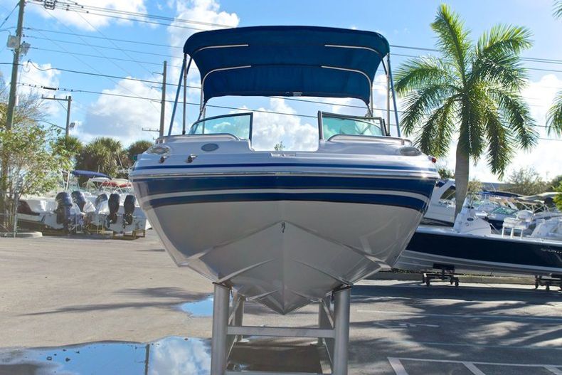 Thumbnail 2 for New 2013 Hurricane SunDeck SD 2000 OB boat for sale in West Palm Beach, FL