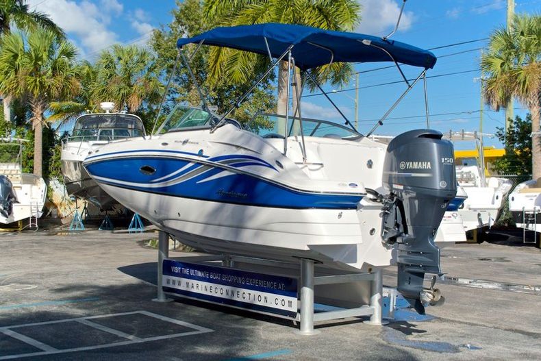 Thumbnail 5 for New 2013 Hurricane SunDeck SD 2000 OB boat for sale in West Palm Beach, FL