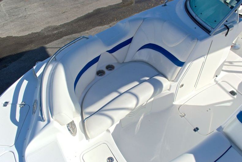 Thumbnail 49 for New 2013 Hurricane SunDeck SD 2000 OB boat for sale in West Palm Beach, FL