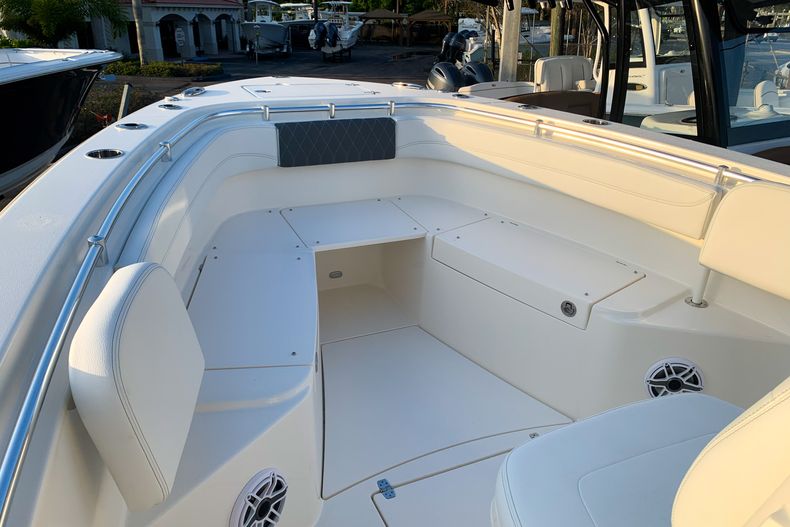 Thumbnail 7 for New 2022 Cobia 280 CC boat for sale in West Palm Beach, FL