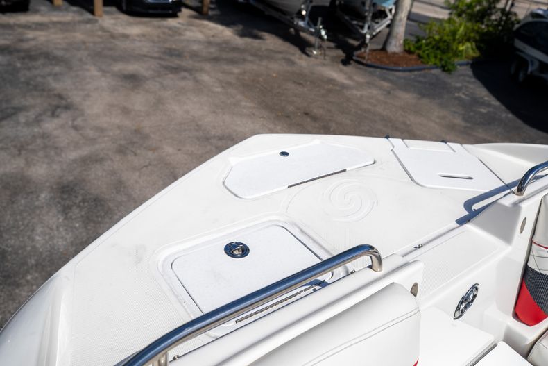 Thumbnail 42 for Used 2019 Hurricane SD 2486 OB boat for sale in West Palm Beach, FL