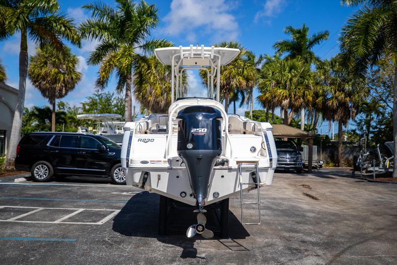 Thumbnail 9 for Used 2020 Robalo R230 Center Console boat for sale in West Palm Beach, FL