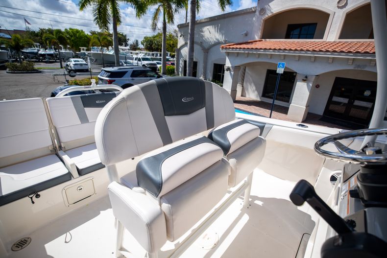 Thumbnail 29 for Used 2020 Robalo R230 Center Console boat for sale in West Palm Beach, FL