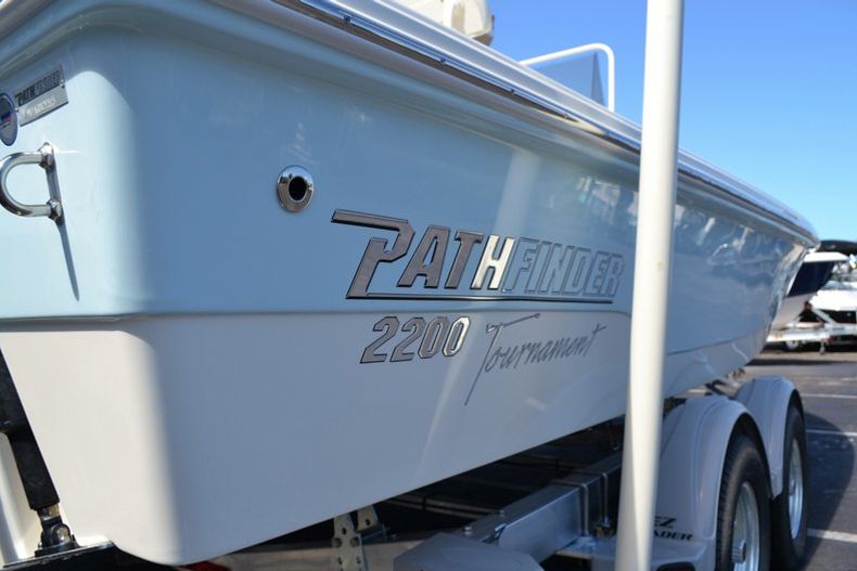 Thumbnail 6 for New 2015 Pathfinder 2200 Tournament Edition boat for sale in Vero Beach, FL