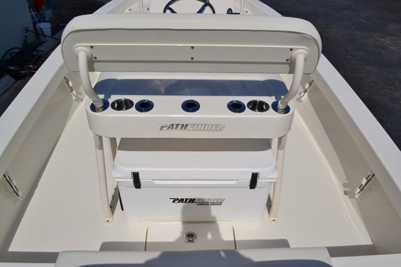 Thumbnail 11 for New 2015 Pathfinder 2200 Tournament Edition boat for sale in Vero Beach, FL