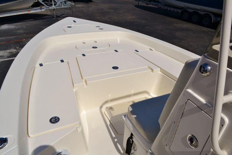 Thumbnail 13 for New 2015 Pathfinder 2200 Tournament Edition boat for sale in Vero Beach, FL