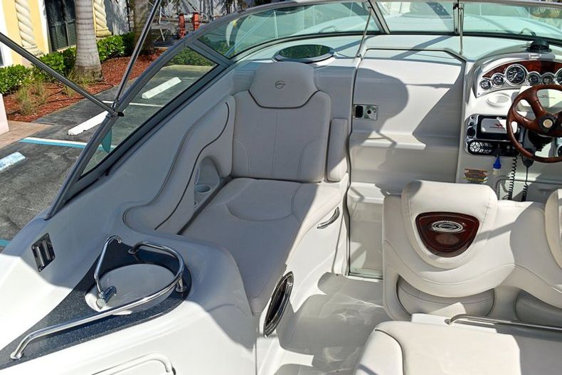 Thumbnail 32 for Used 2005 Crownline 270 CR Cruiser boat for sale in West Palm Beach, FL