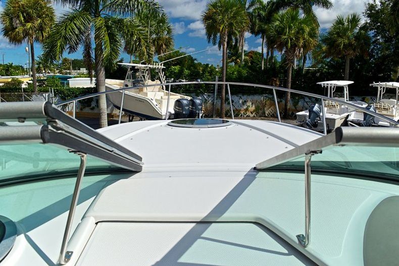 Thumbnail 76 for Used 2005 Crownline 270 CR Cruiser boat for sale in West Palm Beach, FL