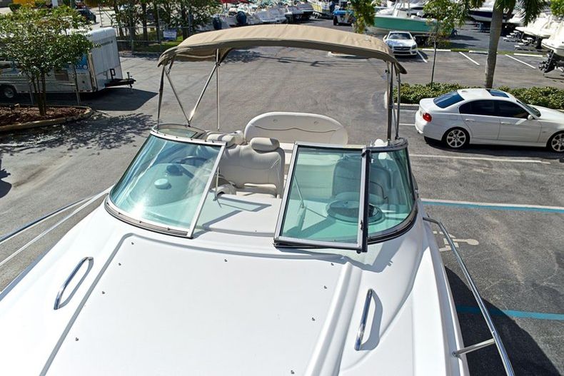 Thumbnail 86 for Used 2005 Crownline 270 CR Cruiser boat for sale in West Palm Beach, FL
