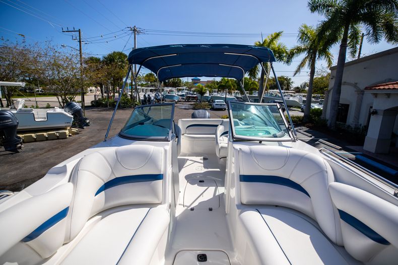 Thumbnail 38 for Used 2014 Hurricane SunDeck SD 2400 OB boat for sale in West Palm Beach, FL