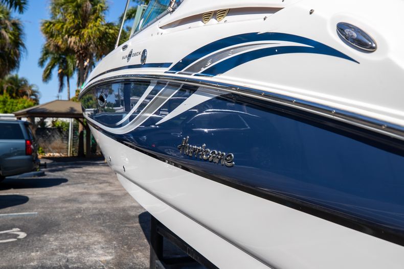 Thumbnail 8 for Used 2014 Hurricane SunDeck SD 2400 OB boat for sale in West Palm Beach, FL