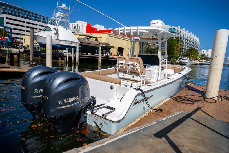 Thumbnail 3 for Used 2020 Sportsman Heritage 251 Center Console boat for sale in Aventura, FL