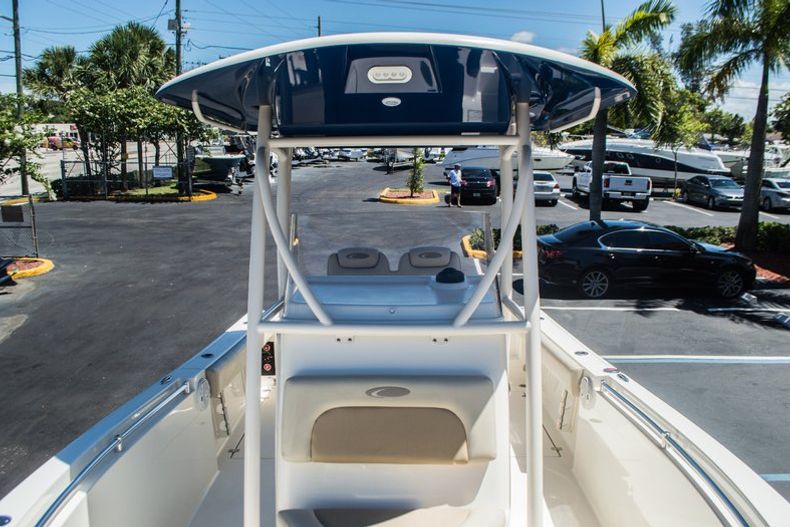 Thumbnail 18 for New 2015 Cobia 237 Center Console boat for sale in West Palm Beach, FL