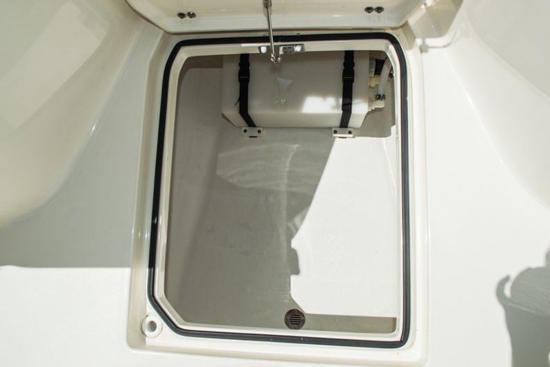 Thumbnail 29 for New 2015 Cobia 237 Center Console boat for sale in West Palm Beach, FL