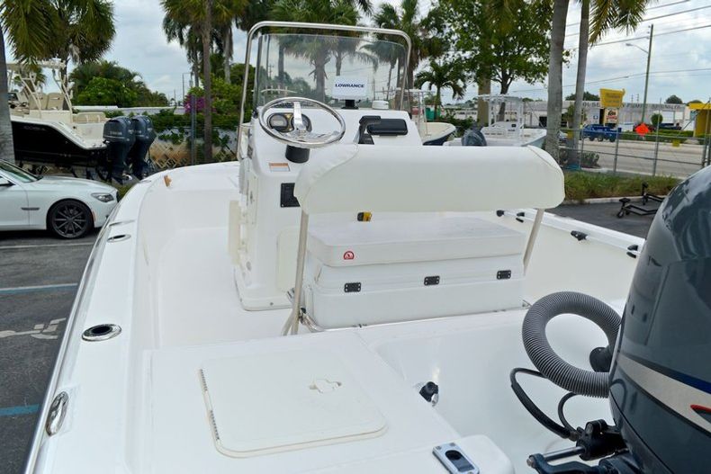 Thumbnail 16 for Used 2007 Century 1902 Bay Boat boat for sale in West Palm Beach, FL