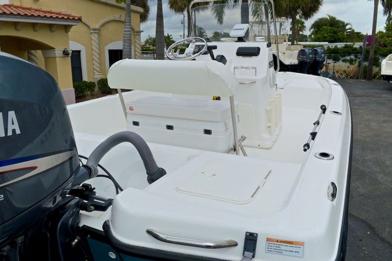Thumbnail 17 for Used 2007 Century 1902 Bay Boat boat for sale in West Palm Beach, FL