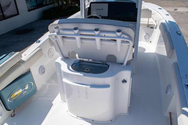 Thumbnail 20 for Used 2019 Sea Hunt Gamefish 25 boat for sale in Fort Lauderdale, FL