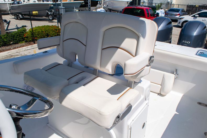 Thumbnail 28 for Used 2019 Sea Hunt Gamefish 25 boat for sale in Fort Lauderdale, FL