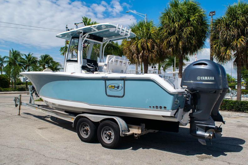 Thumbnail 5 for Used 2019 Sea Hunt Gamefish 25 boat for sale in Fort Lauderdale, FL