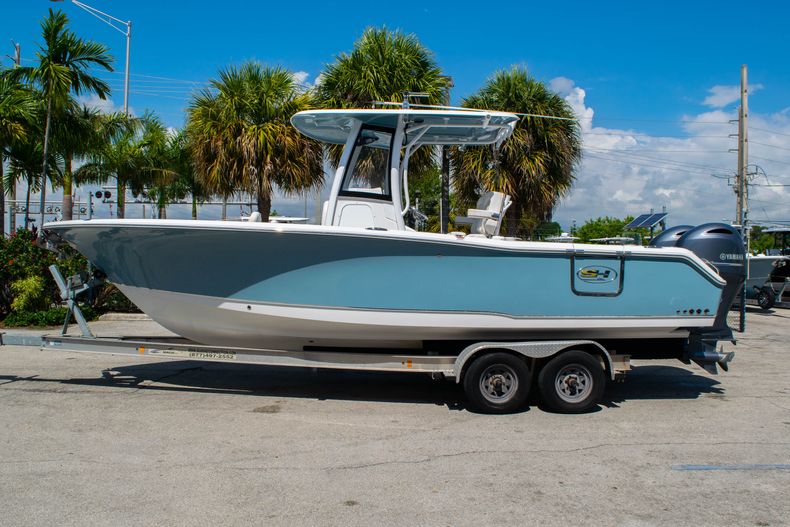 Thumbnail 4 for Used 2019 Sea Hunt Gamefish 25 boat for sale in Fort Lauderdale, FL
