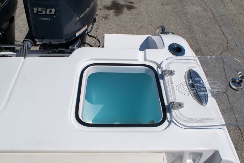 Thumbnail 11 for Used 2019 Sea Hunt Gamefish 25 boat for sale in Fort Lauderdale, FL