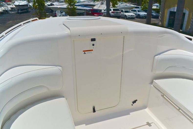 Thumbnail 113 for Used 2006 Wellcraft 352 Sport Center Console boat for sale in West Palm Beach, FL