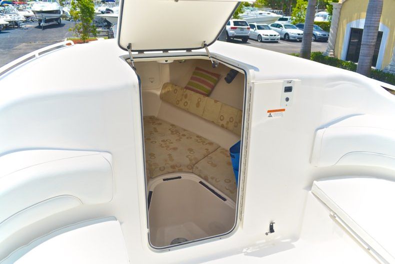 Thumbnail 114 for Used 2006 Wellcraft 352 Sport Center Console boat for sale in West Palm Beach, FL