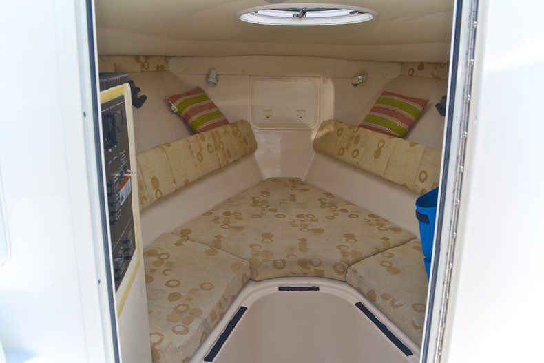 Thumbnail 116 for Used 2006 Wellcraft 352 Sport Center Console boat for sale in West Palm Beach, FL