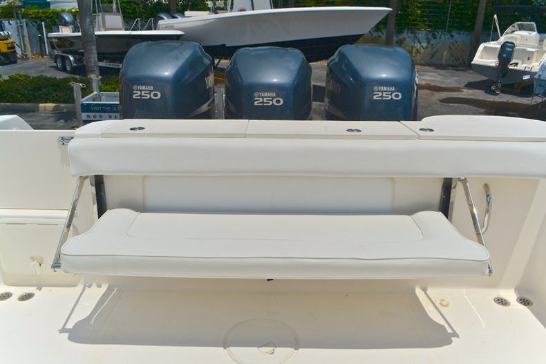 Thumbnail 42 for Used 2006 Wellcraft 352 Sport Center Console boat for sale in West Palm Beach, FL