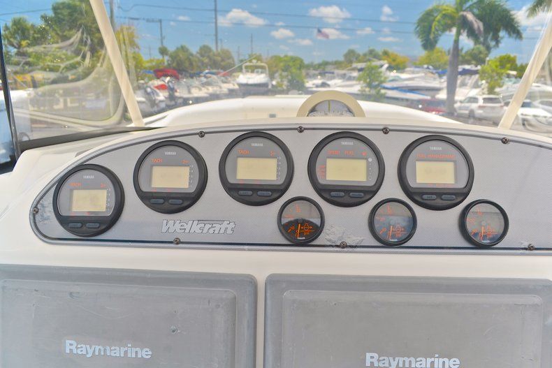 Thumbnail 60 for Used 2006 Wellcraft 352 Sport Center Console boat for sale in West Palm Beach, FL