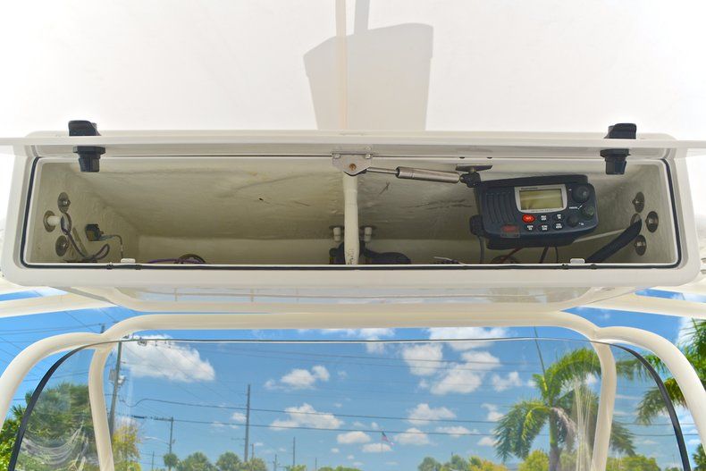 Thumbnail 70 for Used 2006 Wellcraft 352 Sport Center Console boat for sale in West Palm Beach, FL