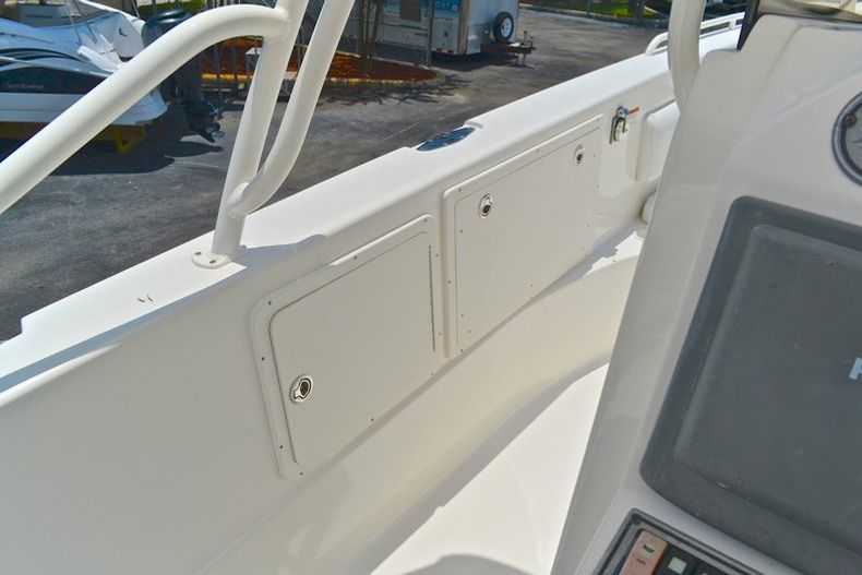 Thumbnail 84 for Used 2006 Wellcraft 352 Sport Center Console boat for sale in West Palm Beach, FL