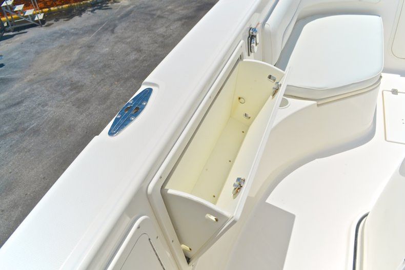 Thumbnail 86 for Used 2006 Wellcraft 352 Sport Center Console boat for sale in West Palm Beach, FL