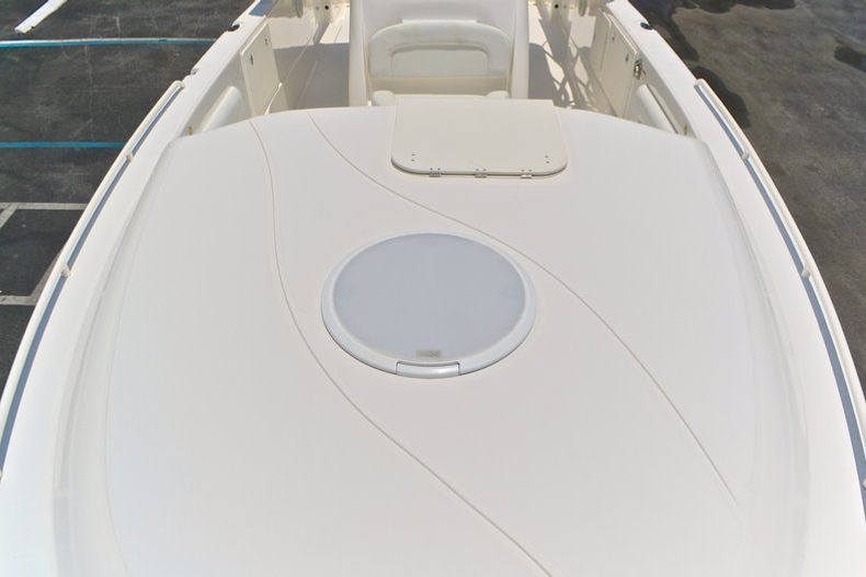 Thumbnail 105 for Used 2006 Wellcraft 352 Sport Center Console boat for sale in West Palm Beach, FL