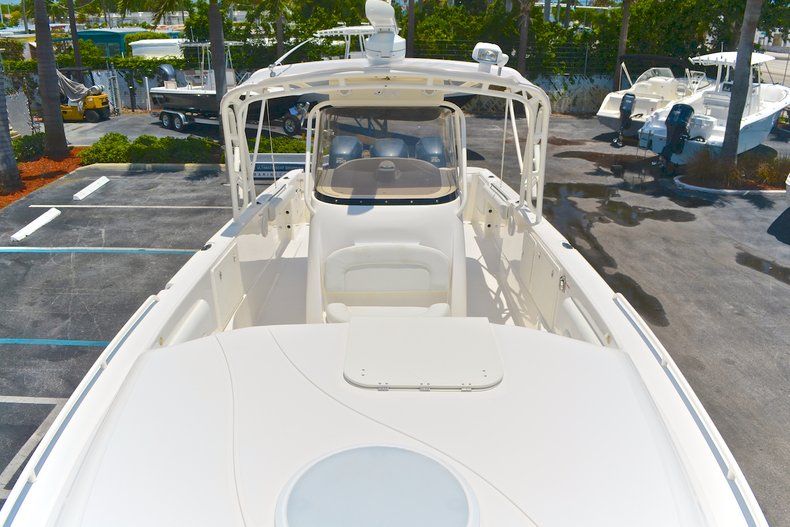 Thumbnail 106 for Used 2006 Wellcraft 352 Sport Center Console boat for sale in West Palm Beach, FL
