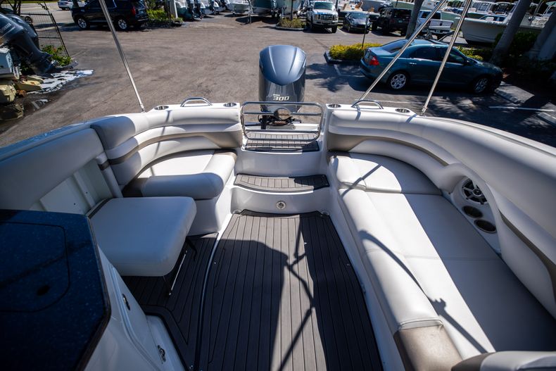 Thumbnail 16 for Used 2017 Hurricane SunDeck SD 2690 OB boat for sale in West Palm Beach, FL