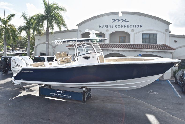 New 2019 Sportsman Open 312 Center Console Boat For Sale In Miami Fl F104 New Used Boat Dealer Marine Connection