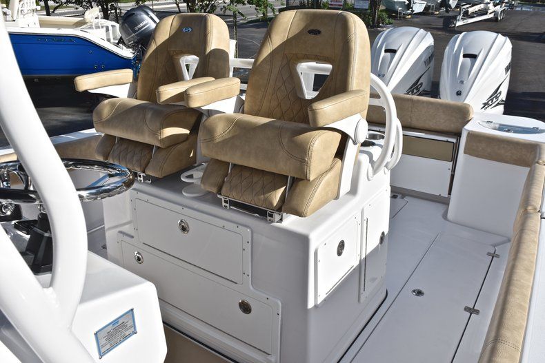 Thumbnail 49 for New 2019 Sportsman Open 312 Center Console boat for sale in Miami, FL