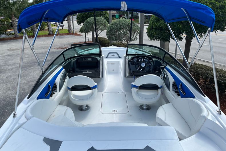 Thumbnail 6 for Used 2018 Monterey 224 FS boat for sale in Vero Beach, FL
