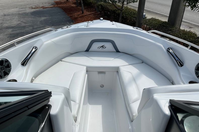 Thumbnail 11 for Used 2018 Monterey 224 FS boat for sale in Vero Beach, FL