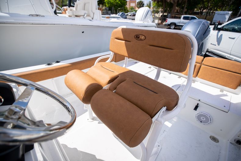 Thumbnail 4 for New 2022 Sea Hunt Ultra 219 boat for sale in West Palm Beach, FL