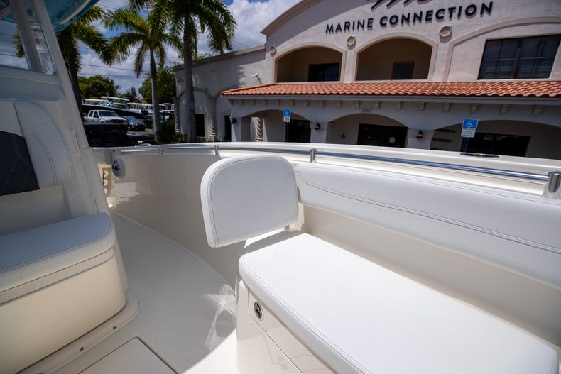 Thumbnail 46 for New 2022 Cobia 280 CC boat for sale in West Palm Beach, FL