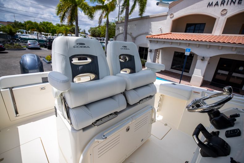 Thumbnail 31 for New 2022 Cobia 280 CC boat for sale in West Palm Beach, FL