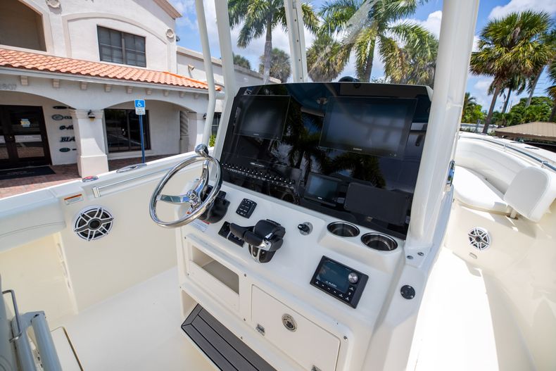 Thumbnail 23 for New 2022 Cobia 280 CC boat for sale in West Palm Beach, FL