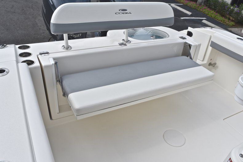 Thumbnail 17 for New 2019 Cobia 277 Center Console boat for sale in West Palm Beach, FL