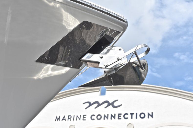 Thumbnail 3 for New 2019 Cobia 277 Center Console boat for sale in West Palm Beach, FL