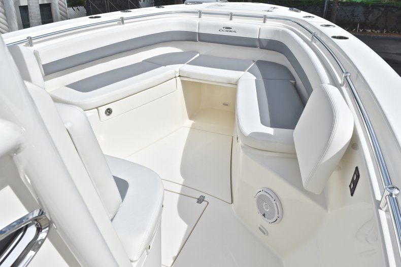 Thumbnail 48 for New 2019 Cobia 277 Center Console boat for sale in West Palm Beach, FL