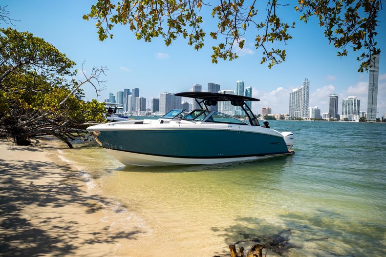 Thumbnail 1 for New 2022 Cobalt R33 boat for sale in Aventura, FL