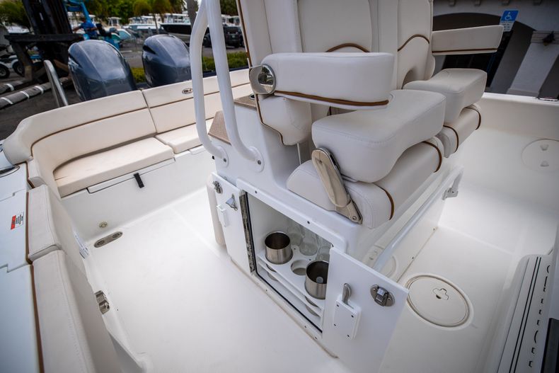 Thumbnail 24 for Used 2021 Sea Hunt Escape 27 boat for sale in West Palm Beach, FL