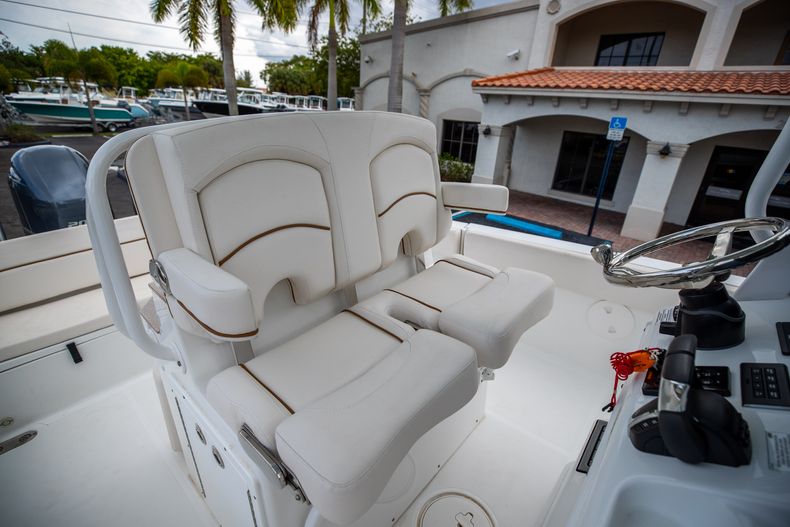 Thumbnail 38 for Used 2021 Sea Hunt Escape 27 boat for sale in West Palm Beach, FL